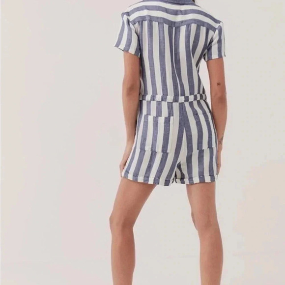PACT Organic Cotton Blue Stripe Print shorts Romper size Medium NWT - Picture 3 of 11